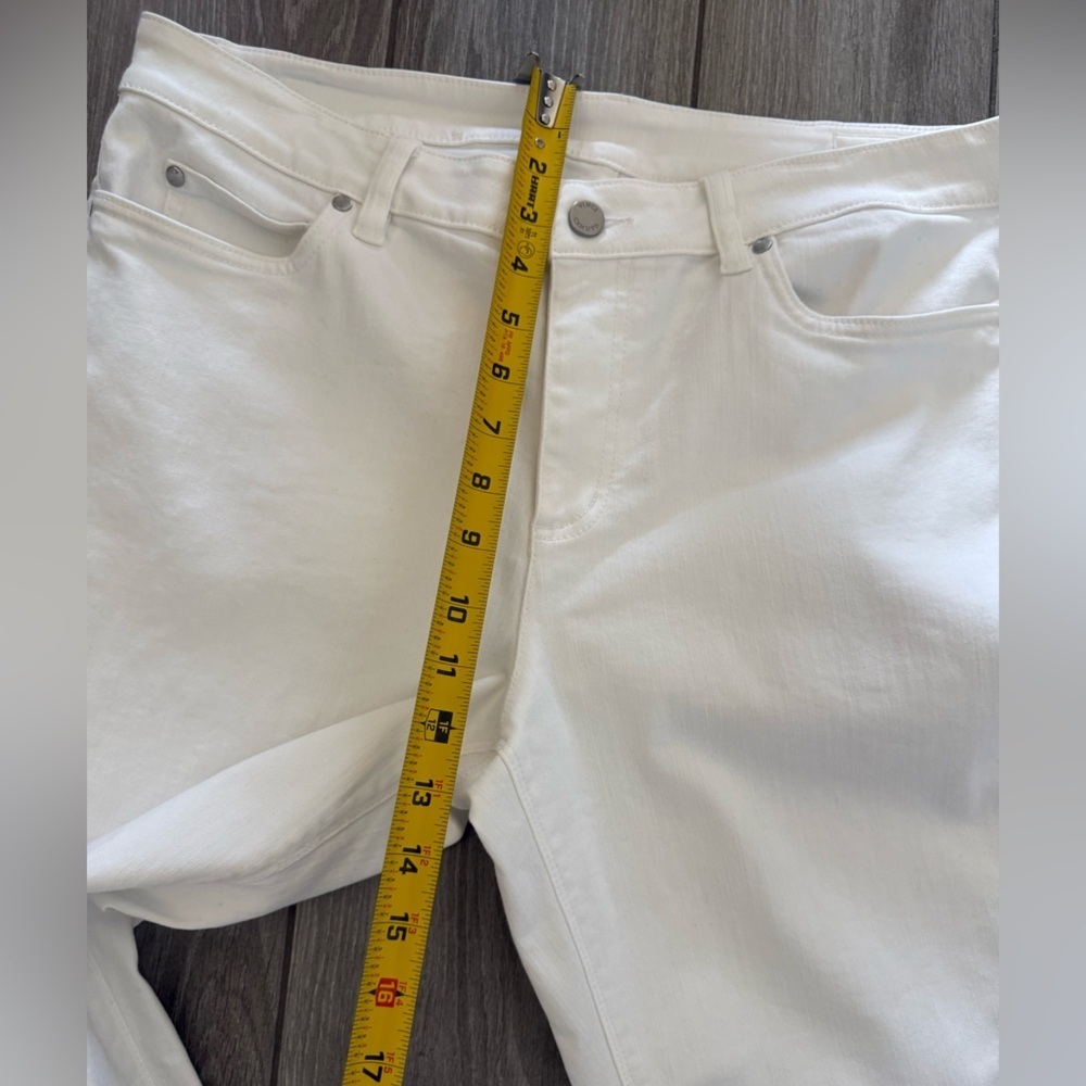 Vince Camuto|White Ankle skinny Jeans/Crisp Finish with raw hem•••size 14,Beachy - Picture 10 of 12